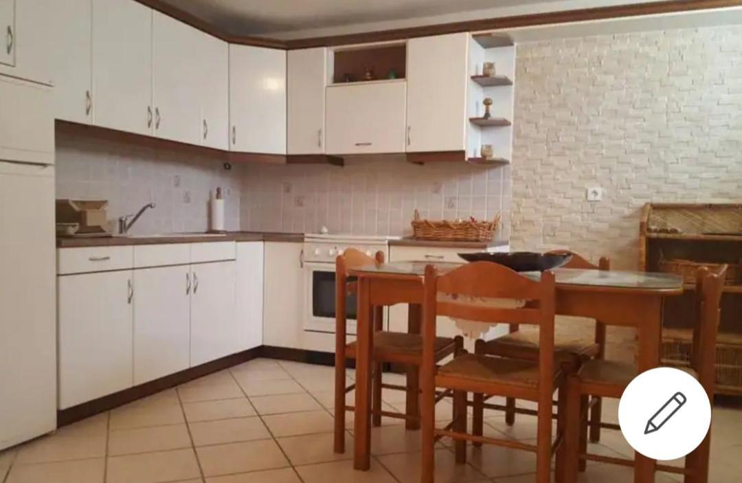 Loula's House Apartment